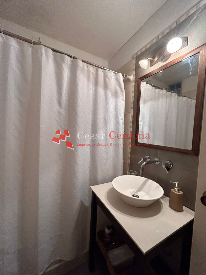 Apartamento ID.1926 - VENTA - Apartamento de dos dormitorios en Playa Mansa, Punta del Este, Uruguay 