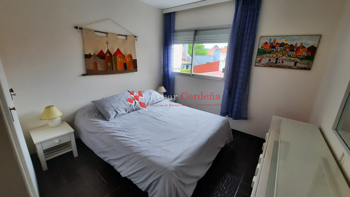 Apartamento ID.1926 - VENTA - Apartamento de dos dormitorios en Playa Mansa, Punta del Este, Uruguay 