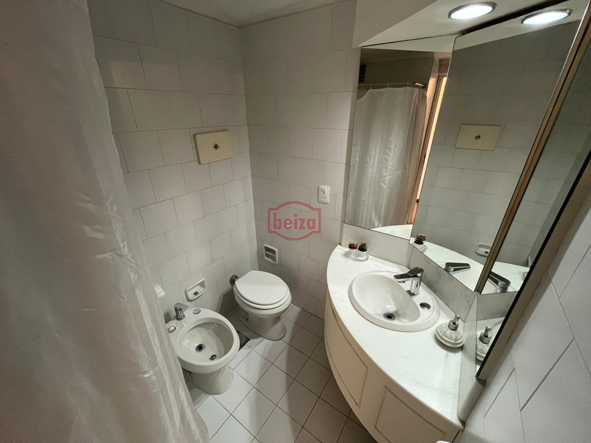 Apartamento ID.166834/Apartamento-en-Peninsula,-2-dormitorios-* - Venta apartamento 2 dormitorios sobre Roosevelt
