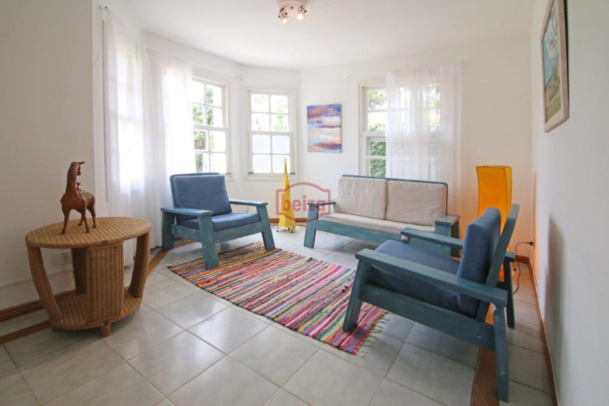 Casa ID.166314/Casa-en-Venta-en-San-Rafael-Punta-del-Este - Venta de Casa de 4 dormitorios en La Barra, Punta del Este.