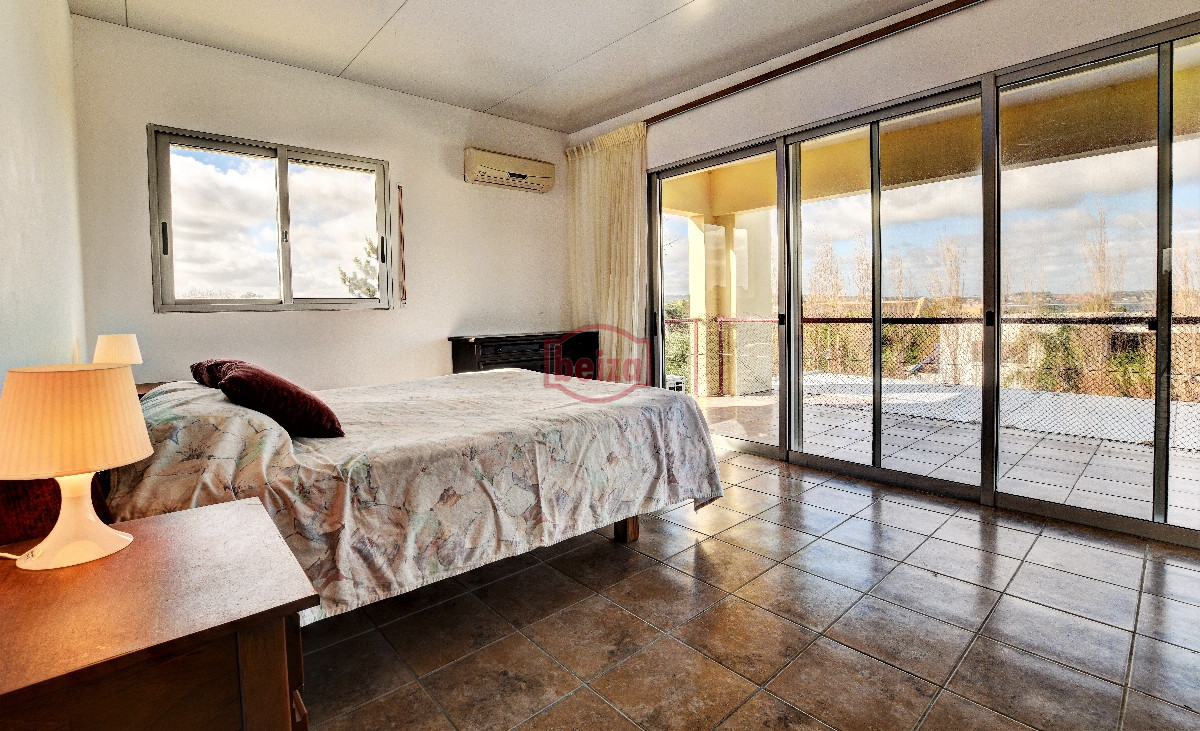Casa ID.166315/Venta-de-Casa-de-4-dormitorios-en-La-Barra,-Punta-del-Este. - Venta de Casa 4 dormitorios en Portezuelo, Punta del Este.