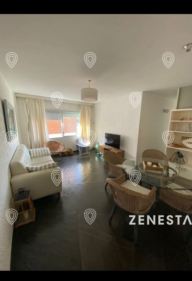 Alquiler de Apartamento 2 dormitorios en Playa Mansa, Punta del Este. - ZEN5522A