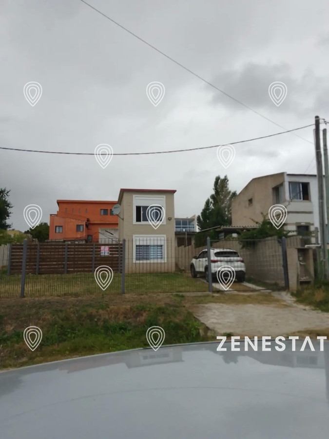 Venta de casa 1 dormitorio en Lausa - ZEN5020C