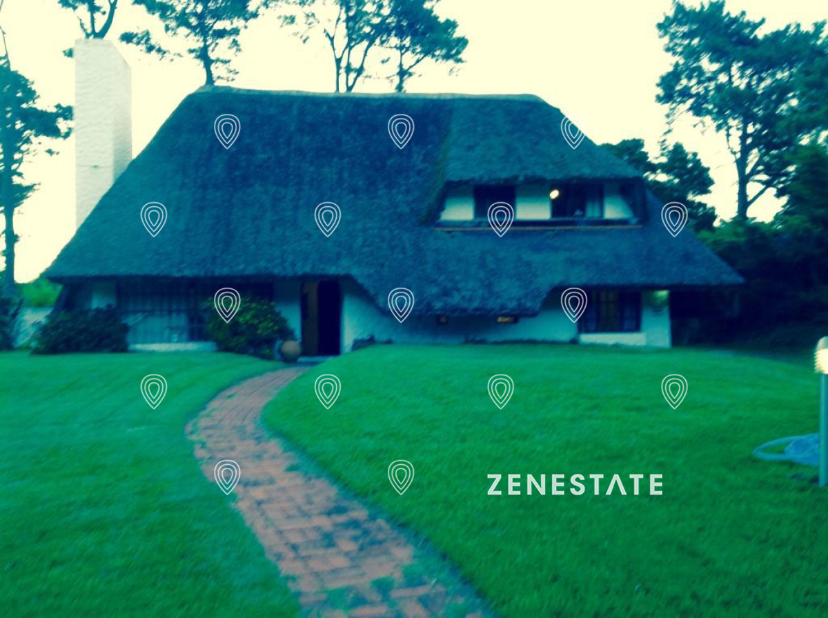 venta de casa 5 dormitorios en marly, punta del este. - zen2058c
