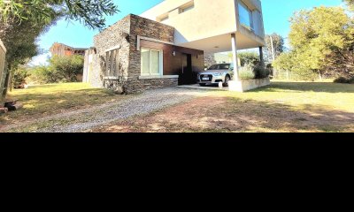 Casa en venta de 4 dormitorios en Marly