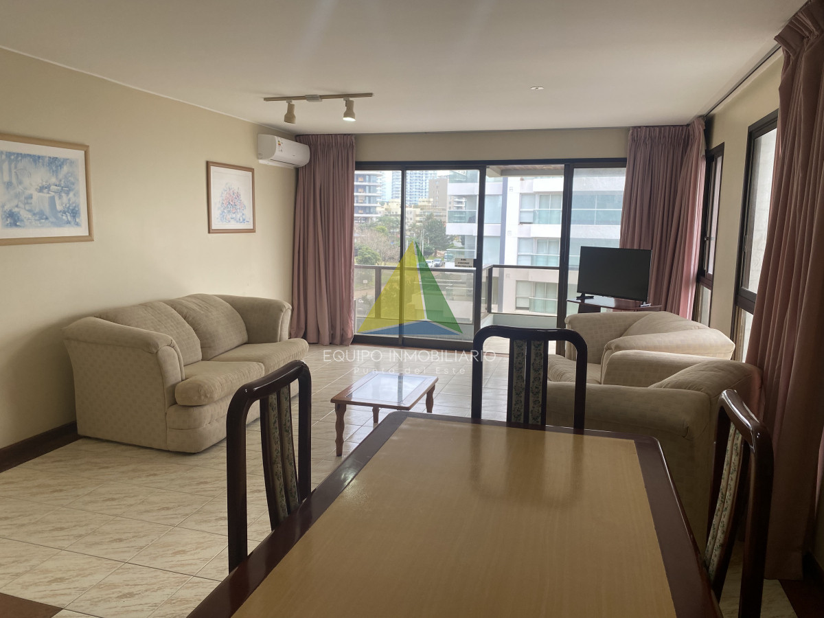 Brava - GoPunta - Portal Inmobiliario de Punta del Este - Maldonado