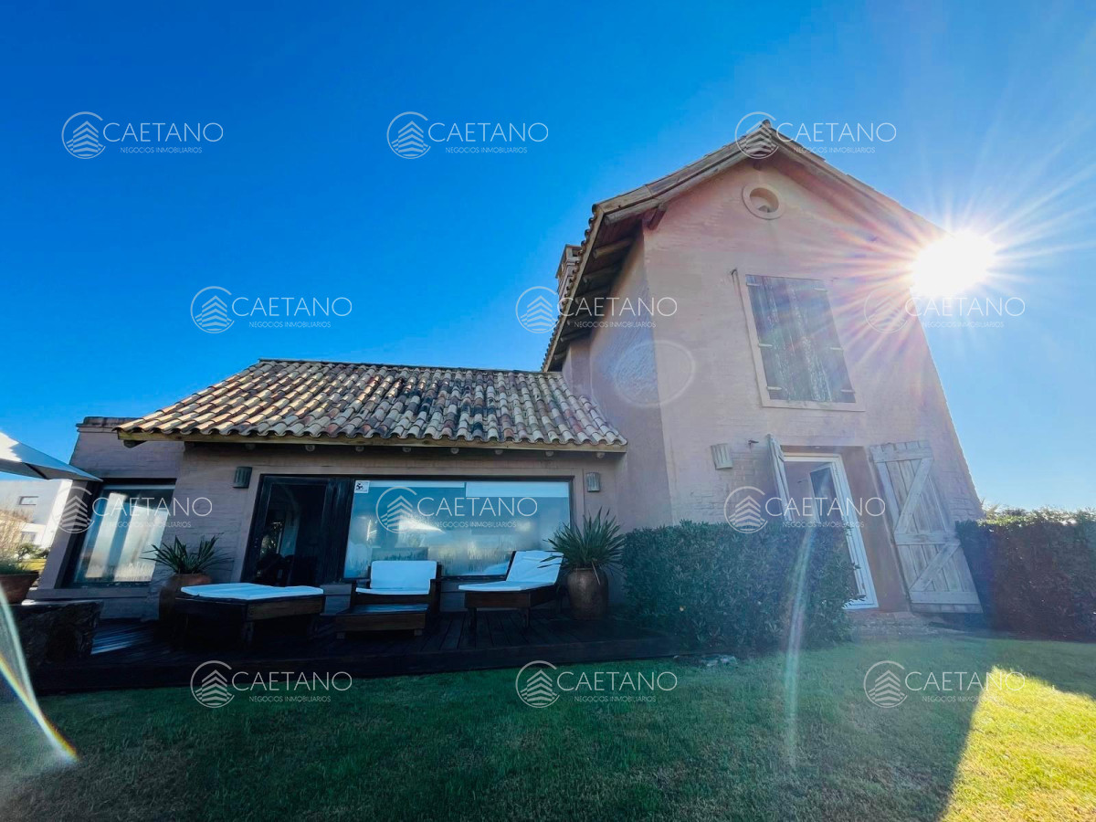 Montoya - GoPunta - Portal Inmobiliario de Punta del Este - Maldonado