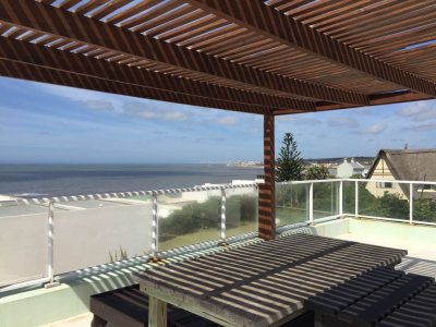 espectacular casa en manantiales a media cuadra de la playa.ref: 6104 - alf5875c