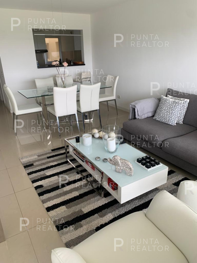 Apartamento ID.2245 - Departamento alquiler 3 dormitorios, Rincon del Indio, Punta del Este, Playa Brava, Uruguay