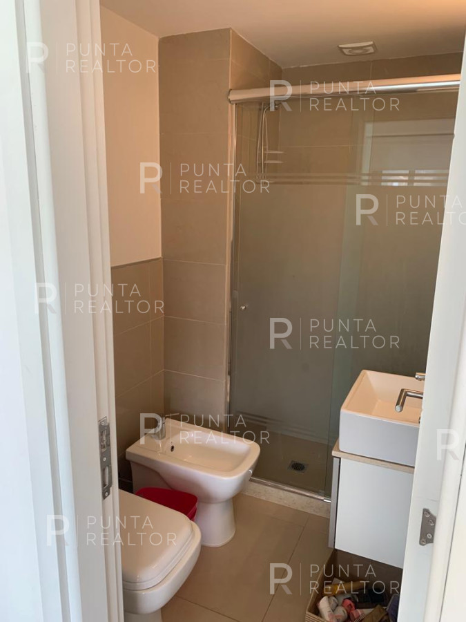 Apartamento ID.2245 - Departamento alquiler 3 dormitorios, Rincon del Indio, Punta del Este, Playa Brava, Uruguay