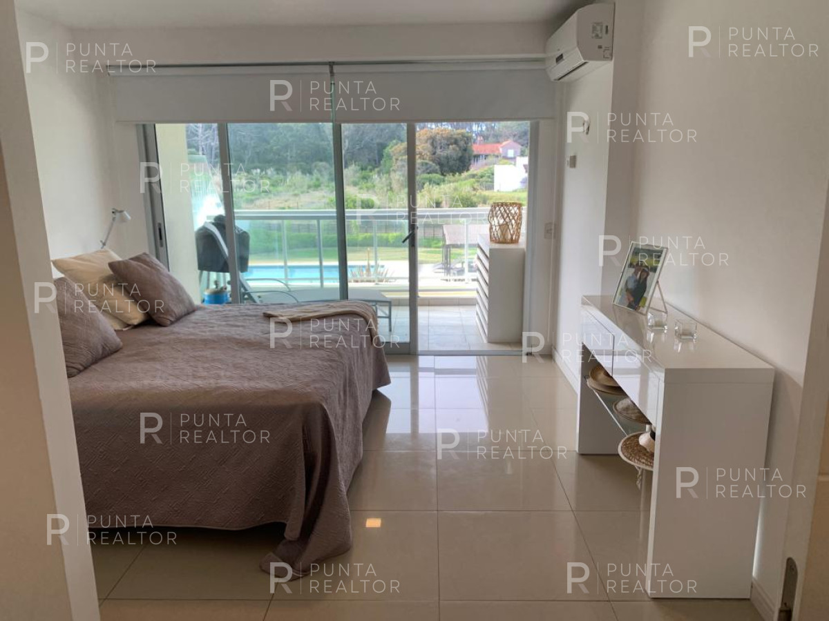 Apartamento ID.2245 - Departamento alquiler 3 dormitorios, Rincon del Indio, Punta del Este, Playa Brava, Uruguay