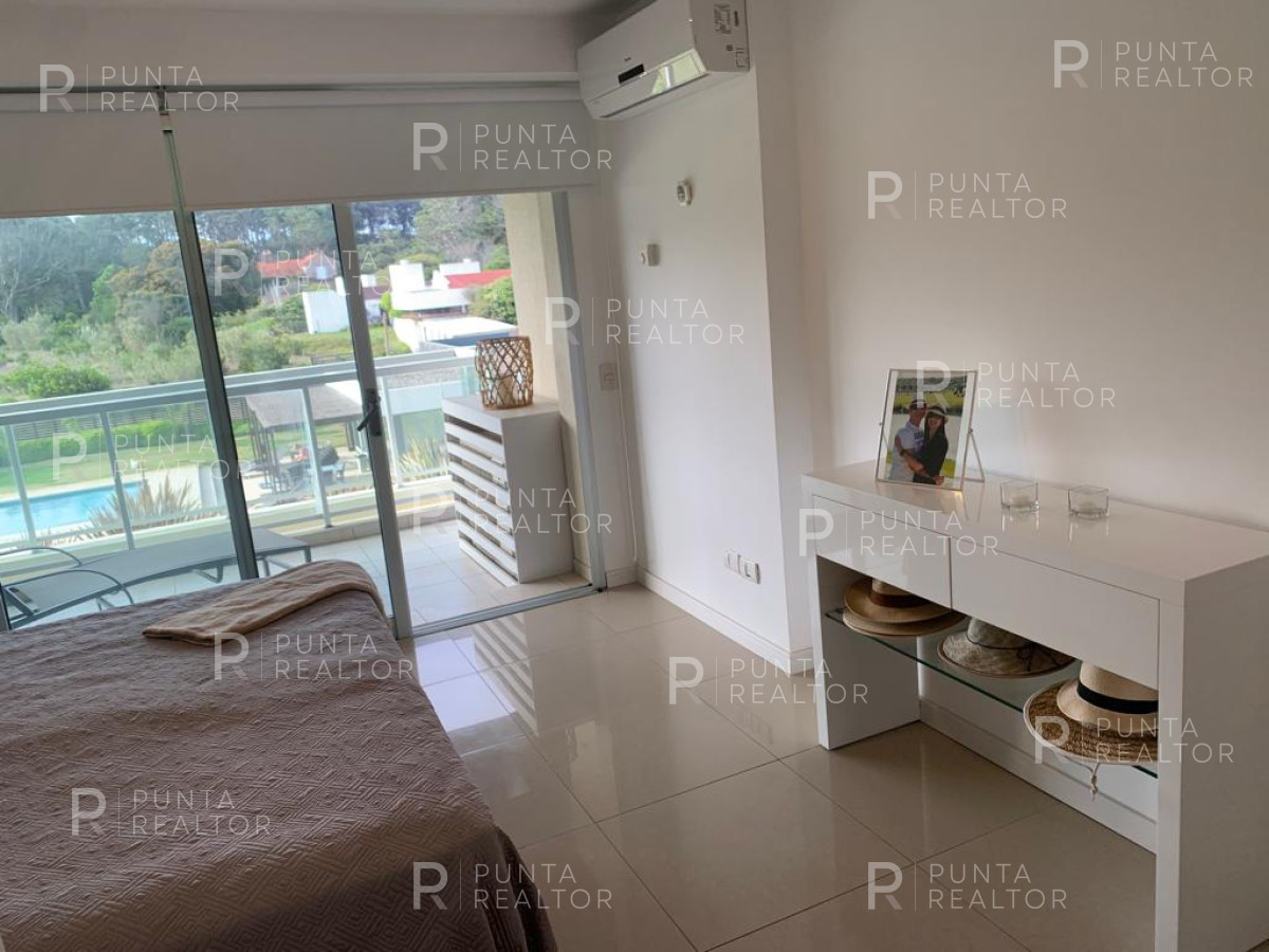 Apartamento ID.2245 - Departamento alquiler 3 dormitorios, Rincon del Indio, Punta del Este, Playa Brava, Uruguay