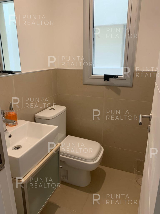 Apartamento ID.2245 - Departamento alquiler 3 dormitorios, Rincon del Indio, Punta del Este, Playa Brava, Uruguay