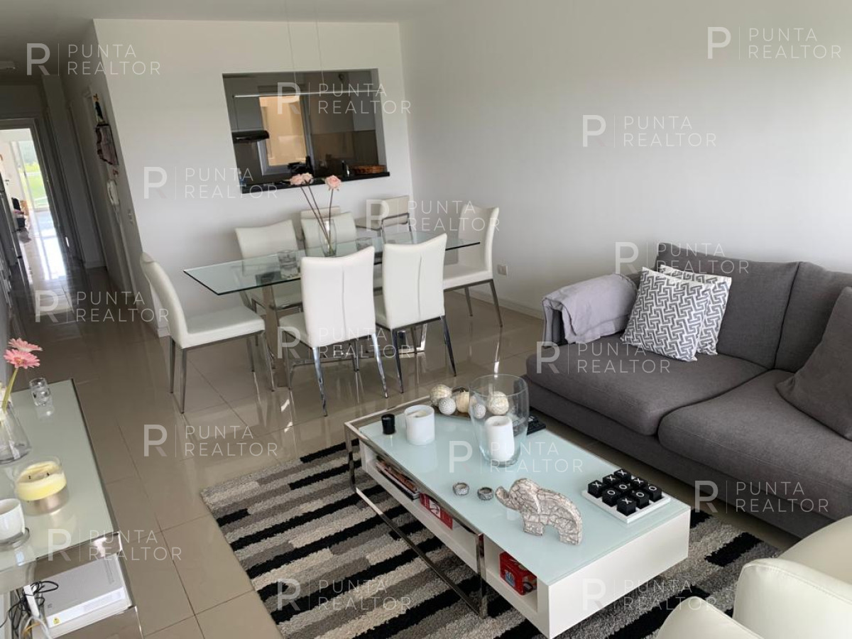Apartamento ID.2245 - Departamento alquiler 3 dormitorios, Rincon del Indio, Punta del Este, Playa Brava, Uruguay