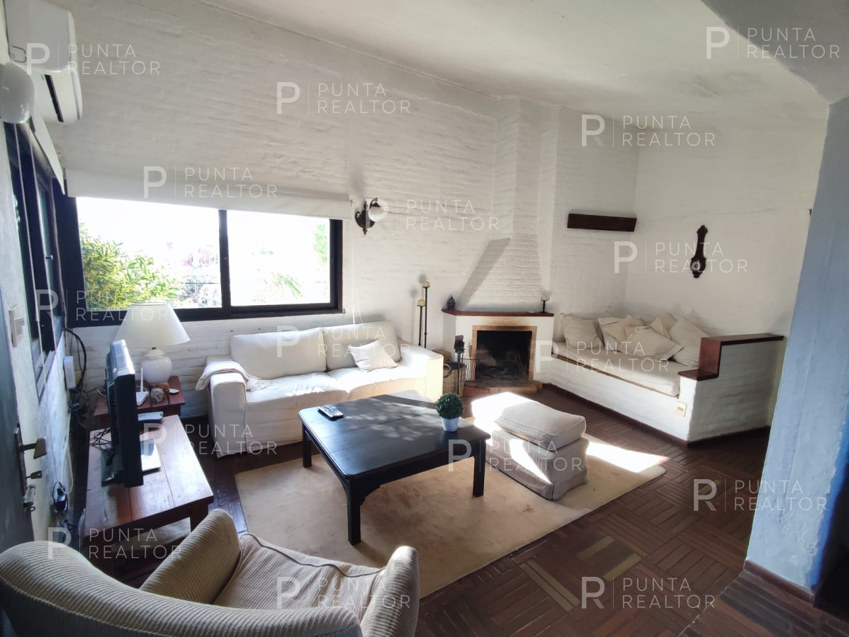Casa ID.1786 - Casa en alquiler en La Posta del Cangrejo, La Barra, Uruguay