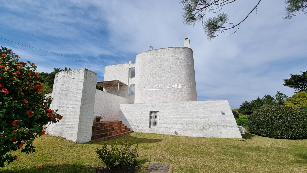 Casa ID.1261 - Casa en Rincón del Indio, 3 dormitorios *