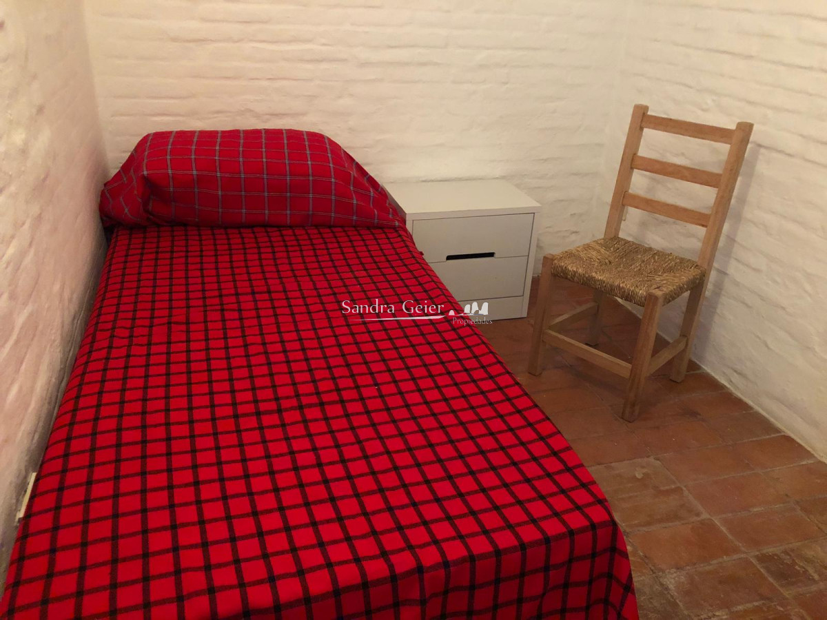 Casa ID.1261 - Casa en Rincón del Indio, 3 dormitorios *
