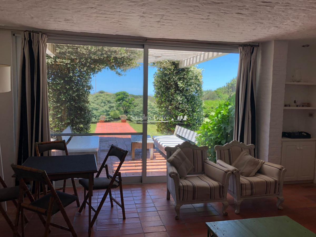 Casa ID.1261 - Casa en Rincón del Indio, 3 dormitorios *