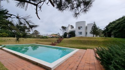 Casa ID.1261 - Casa en Rincón del Indio, 3 dormitorios *