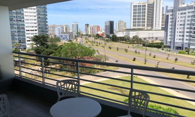 Espectacular apartamento en edificio con amenities de primer nivel