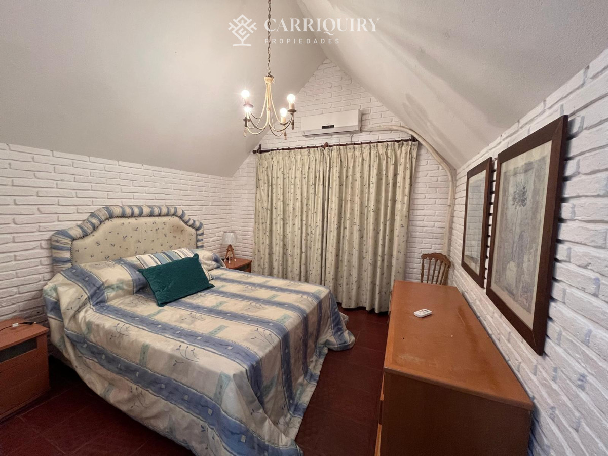 Casa ID.10276/Casa-de-4-Dormitorios--Alquiler-de-Verano--Punta-del-Este--El-Faro- - Espectacular casa en zona privilegiada de Punta del Este