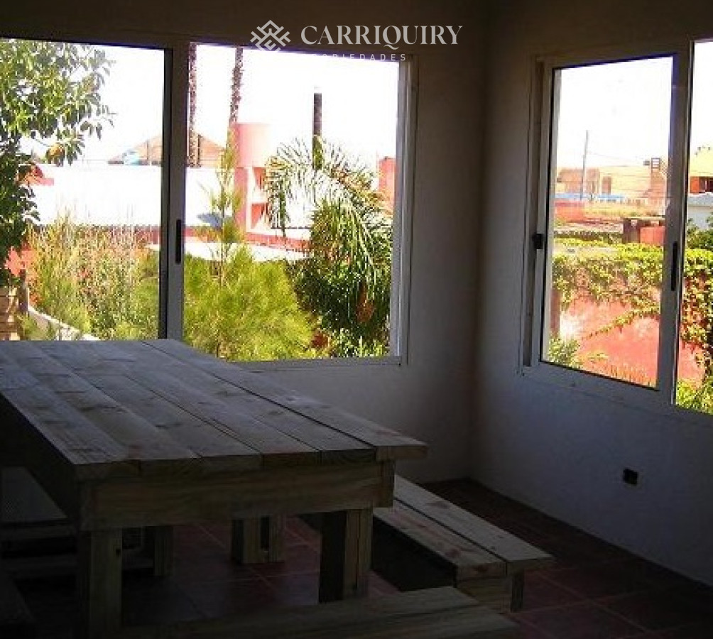 Casa ID.6887/Alquiler-temporal-cómoda-casa-con-lindo-entorno - Casa amplia ideal para estar en familia, a pocos metros del mar