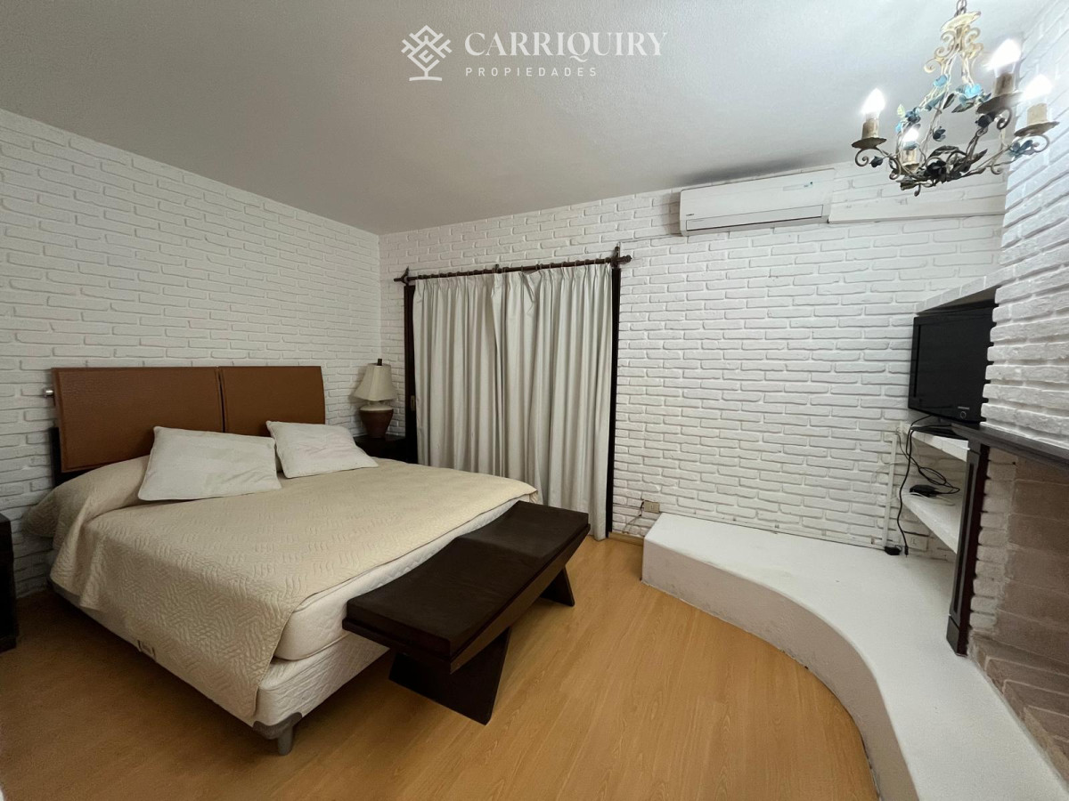 Casa ID.10276/Casa-de-4-Dormitorios--Alquiler-de-Verano--Punta-del-Este--El-Faro- - Espectacular casa en zona privilegiada de Punta del Este