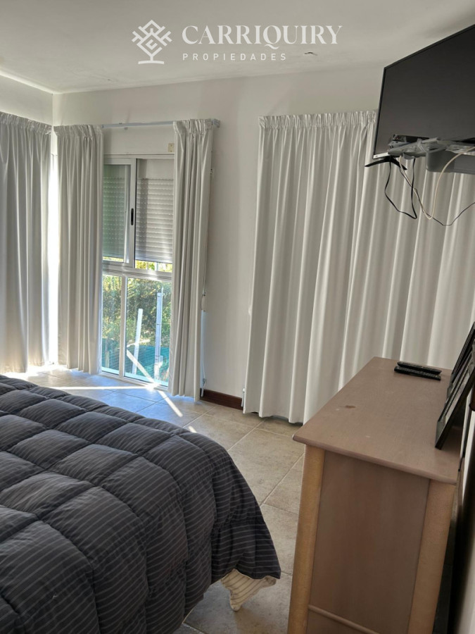 Casa ID.5094/Casa-en-venta-y-alquiler.-4-dormitorios-en-Playa-Brava--Punta-del-Este - Alquiler Temporario Casa 5 dormitorios y dependencia en Rincon del indio, Punta del Este