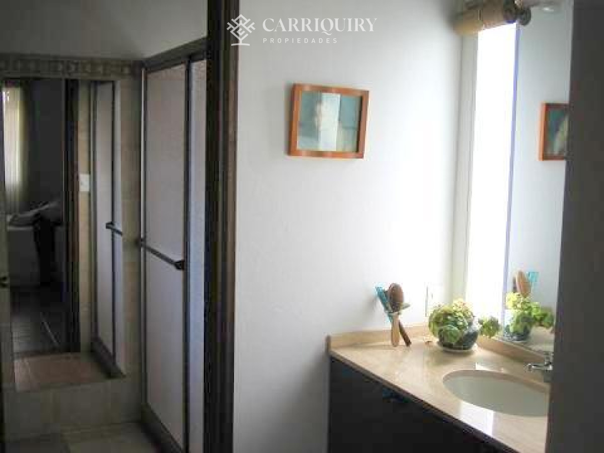 Casa ID.6887/Alquiler-temporal-cómoda-casa-con-lindo-entorno - Casa amplia ideal para estar en familia, a pocos metros del mar