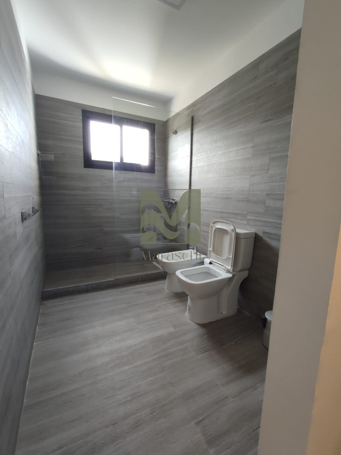 Casa ID.448 - Hermosa casa en barrio privado de Punta del Este .Ref:7017
