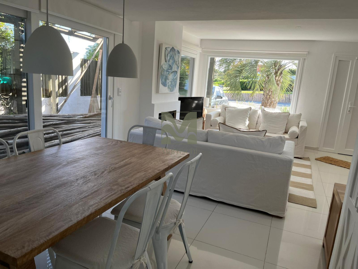 Casa ID.607 - Hermosa casa en Montoya, a solo pasos de la playa Ref.5451