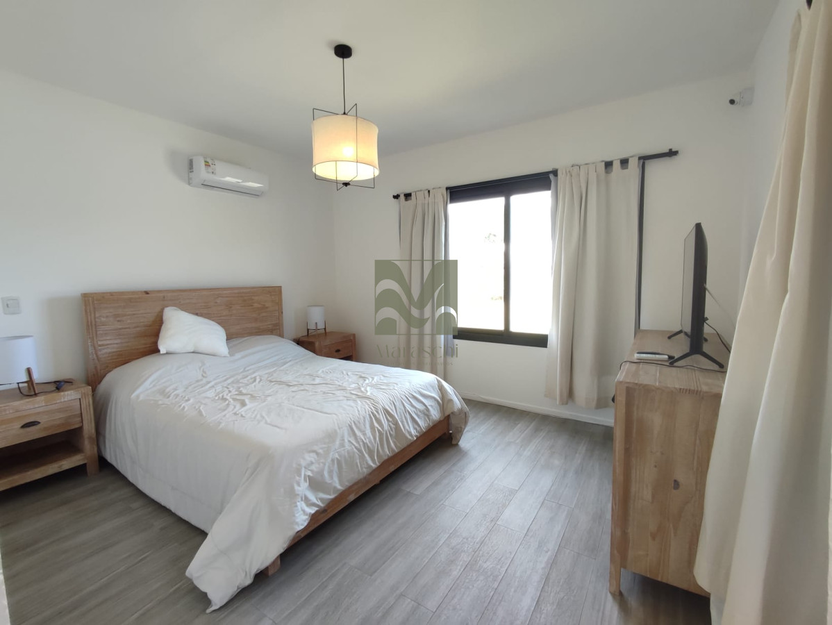 Casa ID.448 - Hermosa casa en barrio privado de Punta del Este .Ref:7017