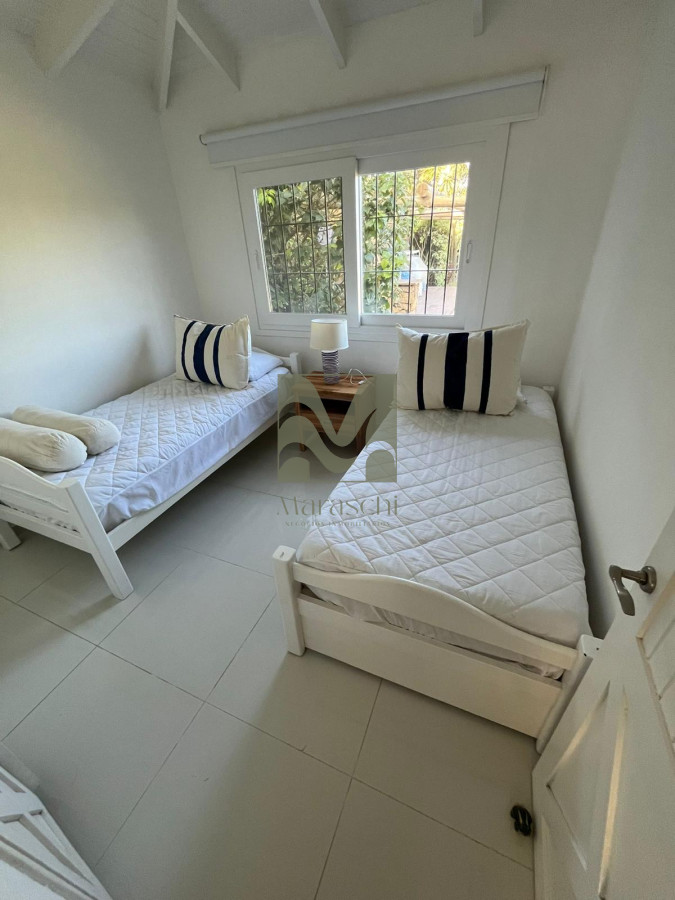 Casa ID.607 - Hermosa casa en Montoya, a solo pasos de la playa Ref.5451