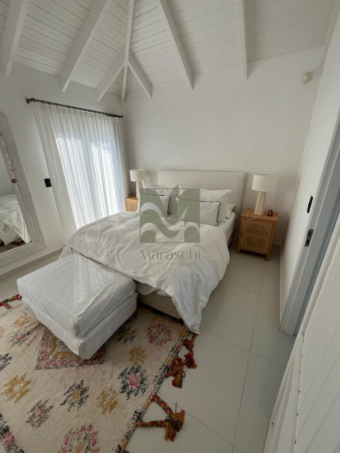 Casa ID.607 - Hermosa casa en Montoya, a solo pasos de la playa Ref.5451