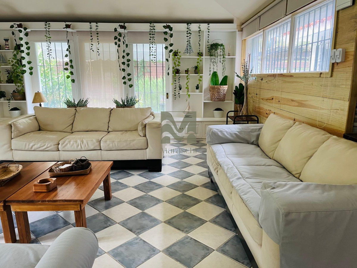 Casa ID.604 - HERMOSA CASA EN LA MANSA CON PISCINA CLIMATIZADA. REF: 8088