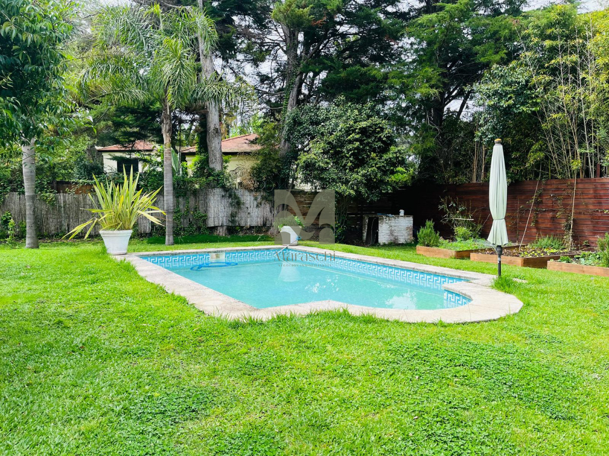 Casa ID.604 - HERMOSA CASA EN LA MANSA CON PISCINA CLIMATIZADA. REF: 8088