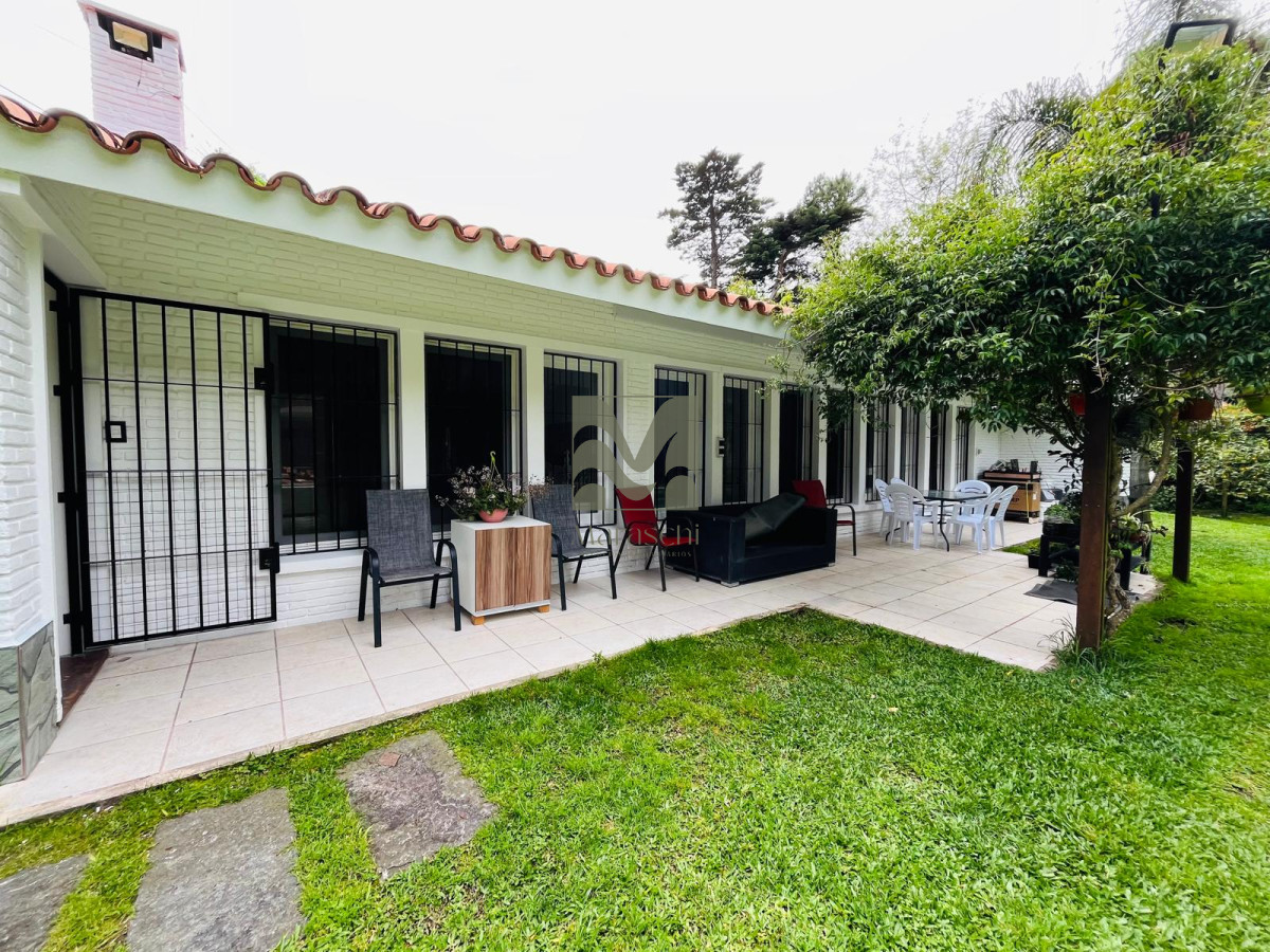 Casa ID.604 - HERMOSA CASA EN LA MANSA CON PISCINA CLIMATIZADA. REF: 8088