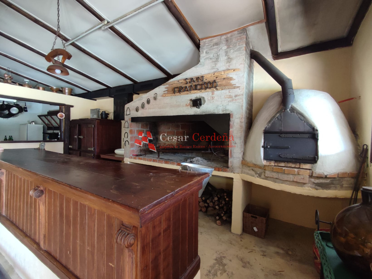 Chacra ID.1977 - VENTA - Espectacular chacra con un entorno único 