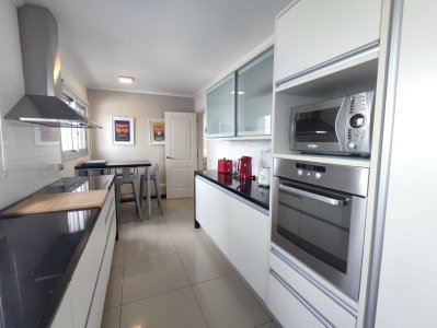 ESPECTACULAR DEPTO EN TORRE LOBOS CON VISTA AL MAR. REF: 7124 - IMD7124A