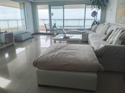 ESPECTACULAR DEPTO EN TORRE LOBOS CON VISTA AL MAR. REF: 7124 - IMD7124A