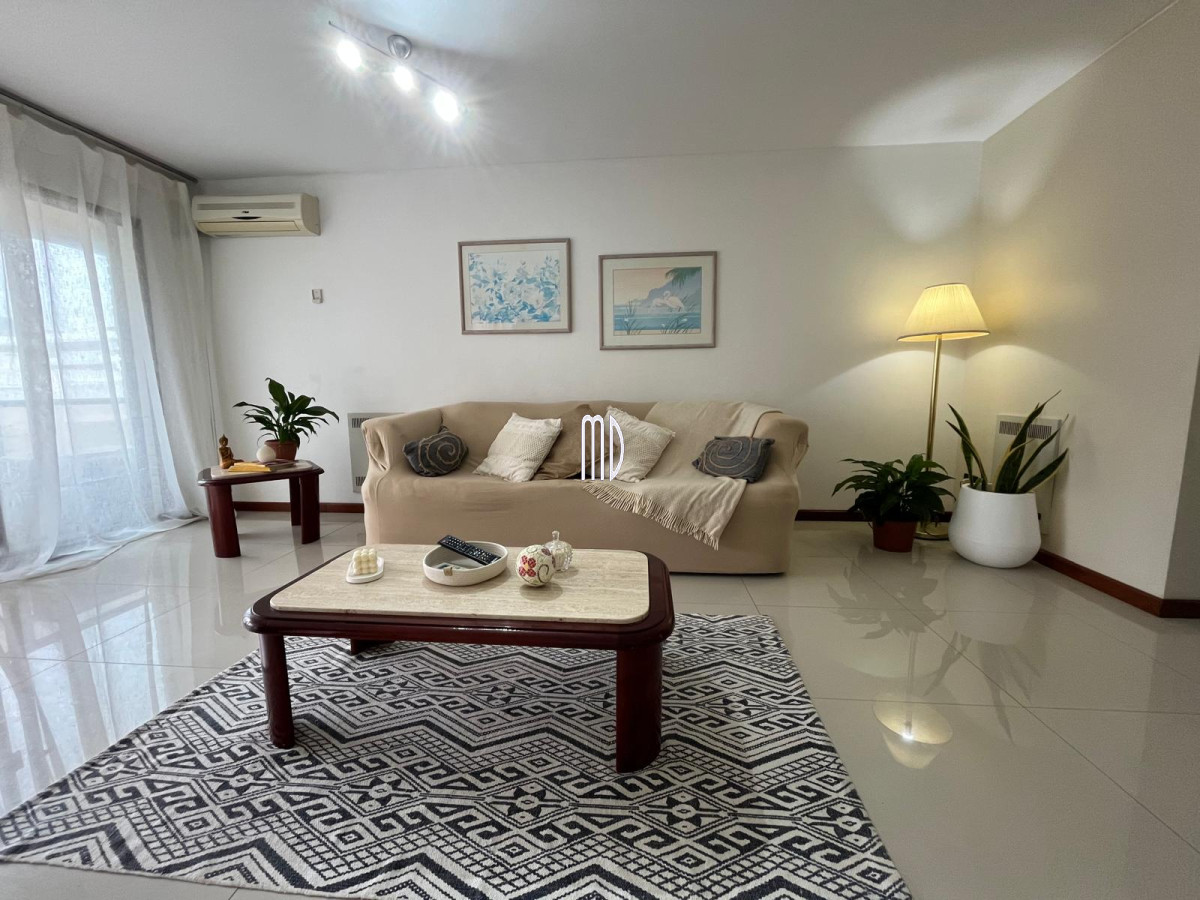 Aidy Grill - GoPunta - Portal Inmobiliario de Punta del Este - Maldonado
