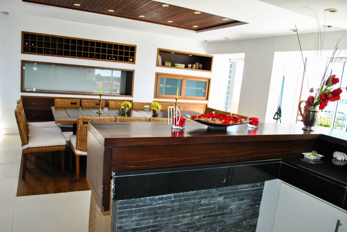 Apartamento ID.7061 - Espectacular penthouse en la brava primera linea 6 dormitorios. REF:7061