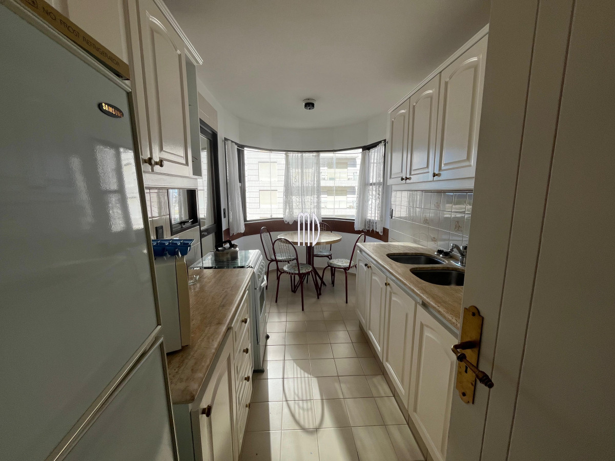 Aidy Grill - GoPunta - Portal Inmobiliario de Punta del Este - Maldonado