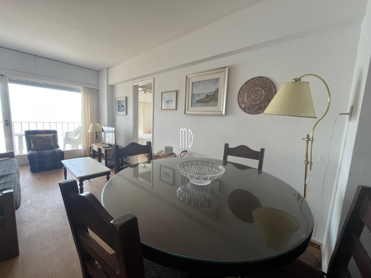 Oportunidad en la Península: 2 dormitorios con vista al mar.REF: 8483 - GoPunta - Portal Inmobiliario de Punta del Este - Maldonado