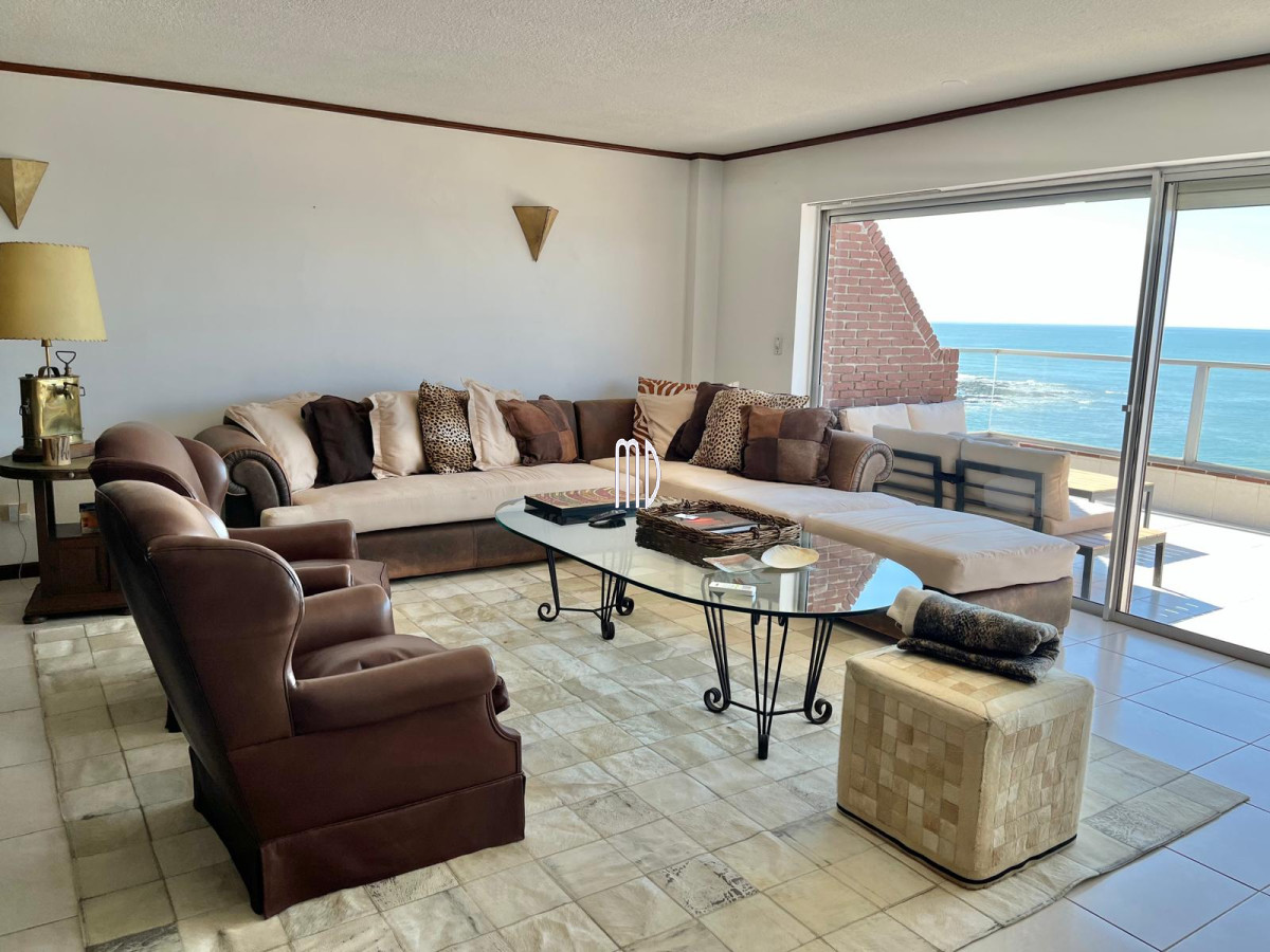 Apartamento ID.6303 - Exclusivo Penthouse en Península con Vista Panorámica al Mar. REF: 6303