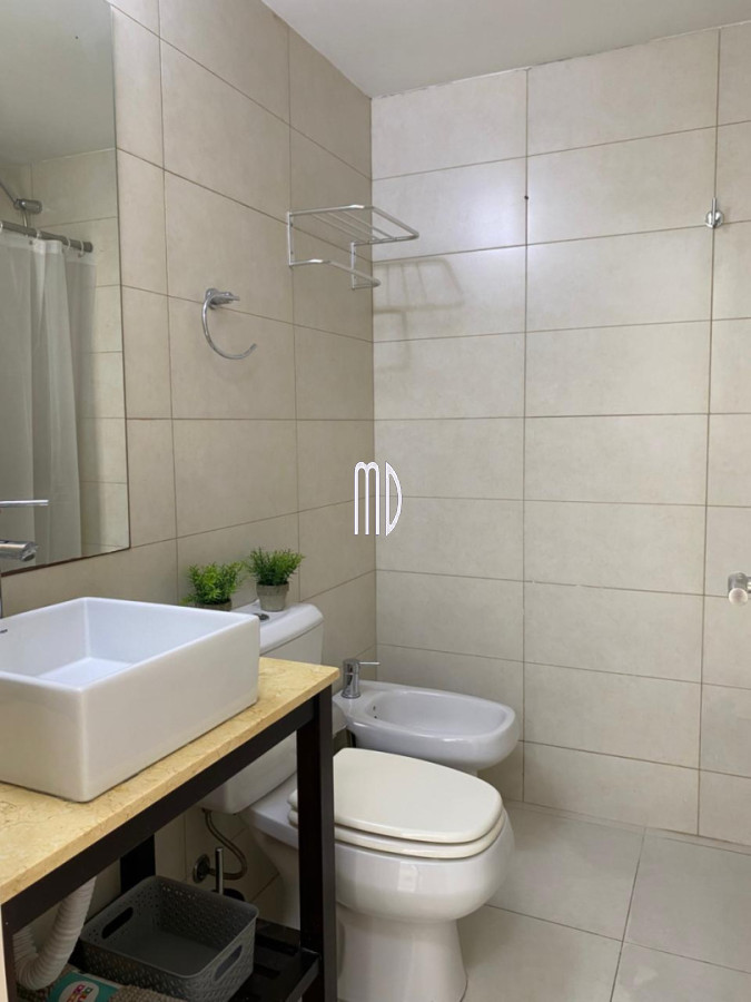 Apartamento ID.8151 - MUY LINDO APTO EN PENINSULA. REF: 8151
