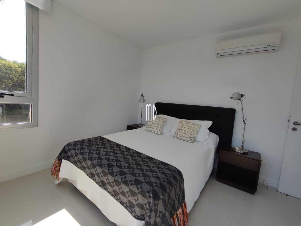 Apartamento ID.6170 - HERMOSO DEPARTAMENTO CON PARRILLERO EXCLUSIVO. REF:6170