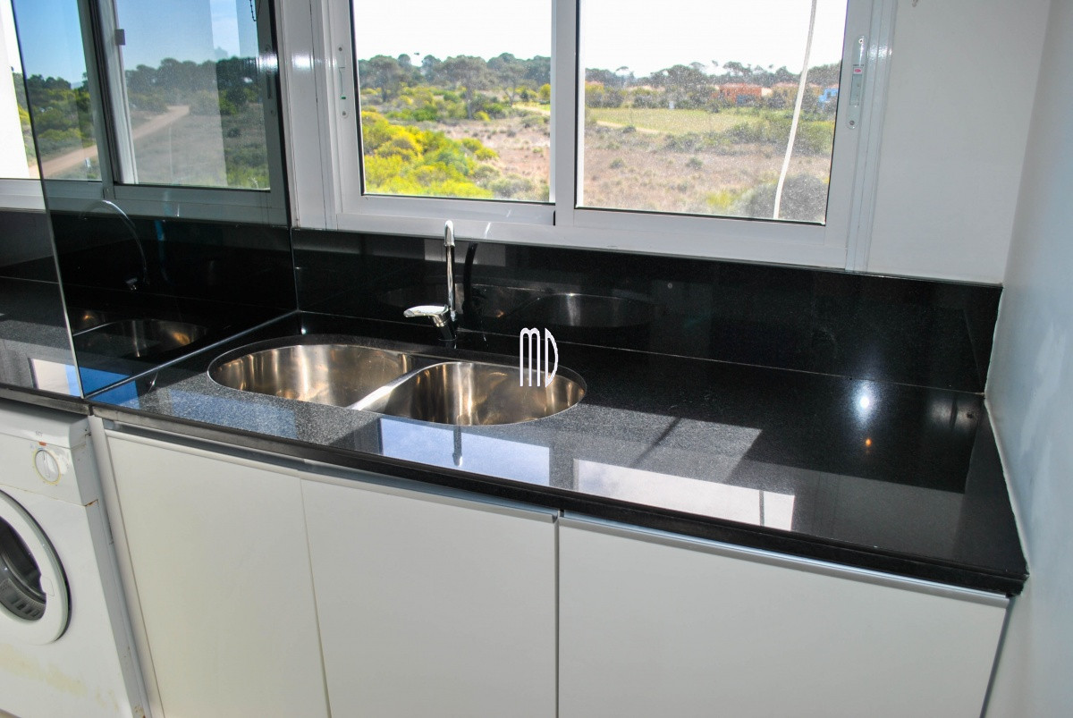 Apartamento ID.7060 - Hermoso apartamento frente al mar en la brava ref: 7060