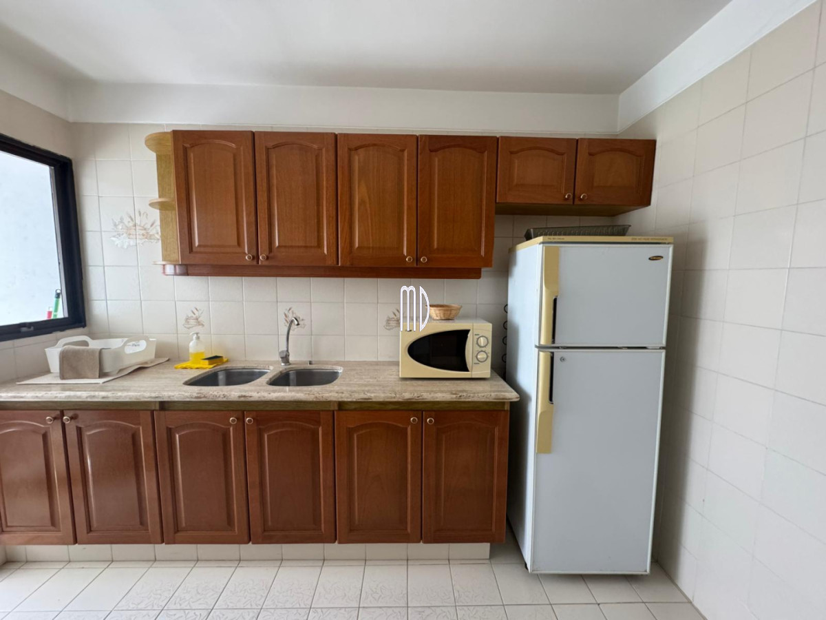 Apartamento ID.8910 - Departamento a 70 metros del mar - 2 dormitorios, 3 baños - Ideal alquiler anual o temporal. REF (8910)