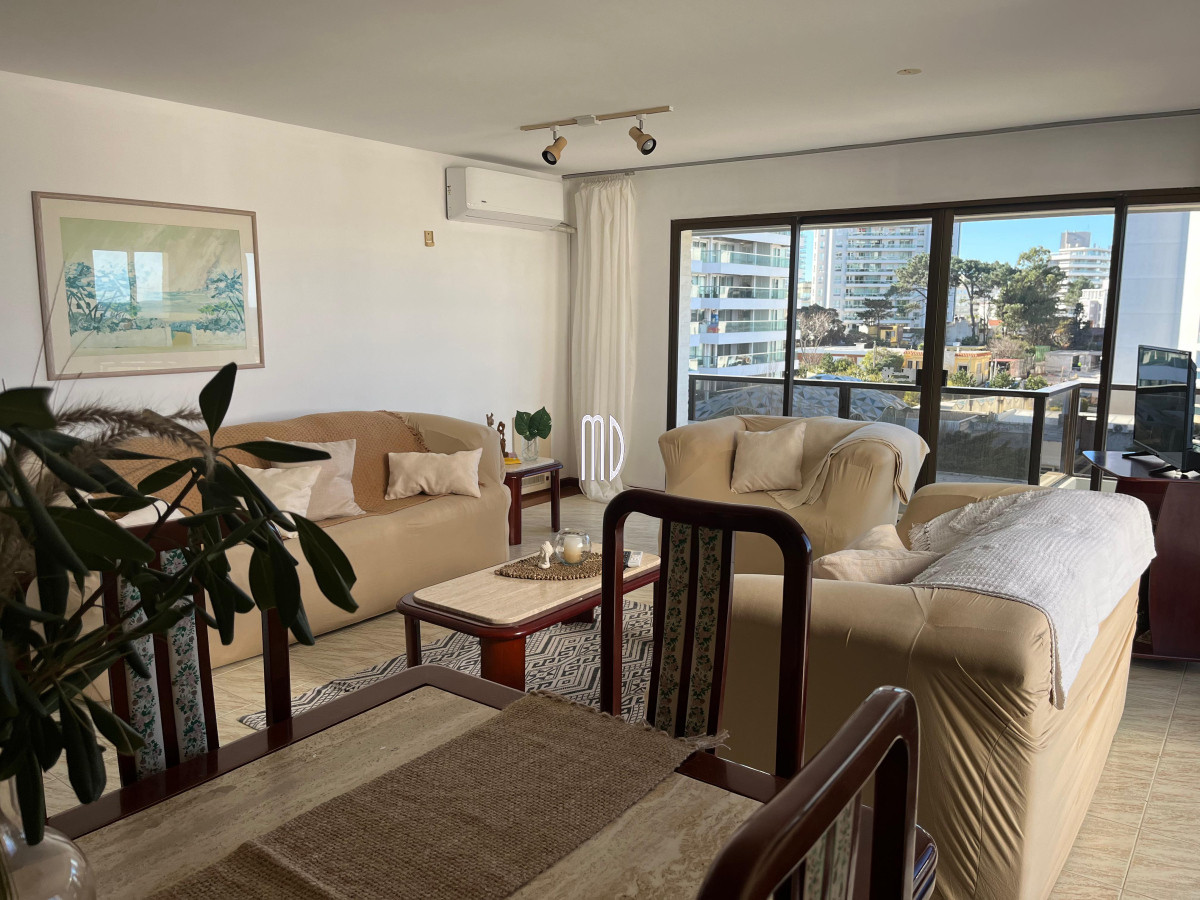 Aidy Grill - GoPunta - Portal Inmobiliario de Punta del Este - Maldonado